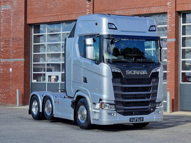 Scania 660S V8 NGS Highline 6x2/4 - New - Full spec - Retarder - Night clima - Led - Leather - Navi - Sadulveok: pilt 1 Scania 660S V8 NGS Highline 6x2/4 - New - Full spec - Retarder - Night clima - Led - Leather - Navi - Sadulveok: pilt 1