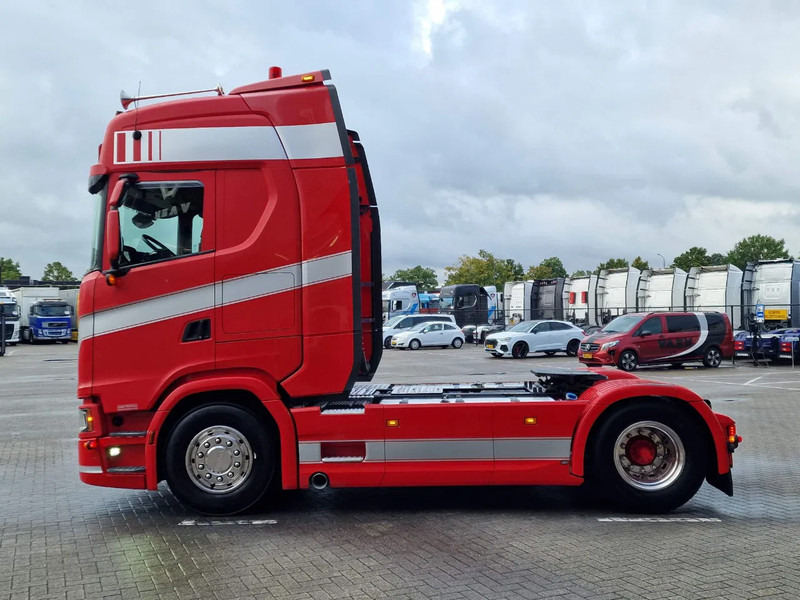 Scania S500 NGS Highline 4x2 - Retarder - Night clima - 2x tank - Full spoiler - Led - Sadulveok: pilt 5 Scania S500 NGS Highline 4x2 - Retarder - Night clima - 2x tank - Full spoiler - Led - Sadulveok: pilt 5