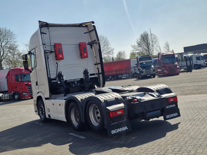 Scania S580 V8 NGS Highline 6x2 - Retarder - Full air - 3.15 WB - Navi - Led - Sadulveok: pilt 5 Scania S580 V8 NGS Highline 6x2 - Retarder - Full air - 3.15 WB - Navi - Led - Sadulveok: pilt 5