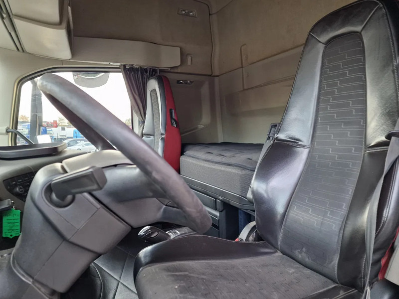 Sadulveok Volvo FH 13.500 Globetrotter 6x2 - PTO/Hydraulic - 3.00 WB - Full air -: pilt 10