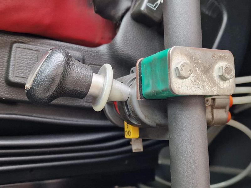 Sadulveok Volvo FH 13.500 Globetrotter 6x2 - PTO/Hydraulic - 3.00 WB - Full air -: pilt 18