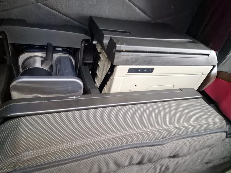 Sadulveok Volvo FH 13.500 Globetrotter 6x2 - PTO/Hydraulic - 3.00 WB - Full air -: pilt 20