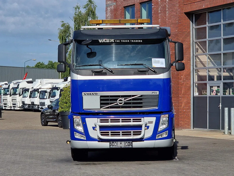 Volvo FH 13.520 Low roof 6x2 - Retarder - Steel/air - PTO/Hydraulic - I shift - - Sadulveok: pilt 2 Volvo FH 13.520 Low roof 6x2 - Retarder - Steel/air - PTO/Hydraulic - I shift - - Sadulveok: pilt 2