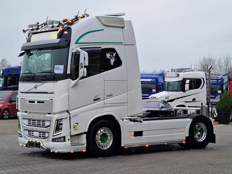 Volvo FH 16.750 Globetrotter XL 4x2 - Retarder - I parkcool - Full air - 2x tank - Full spec - Sadulveok: pilt 4 Volvo FH 16.750 Globetrotter XL 4x2 - Retarder - I parkcool - Full air - 2x tank - Full spec - Sadulveok: pilt 4