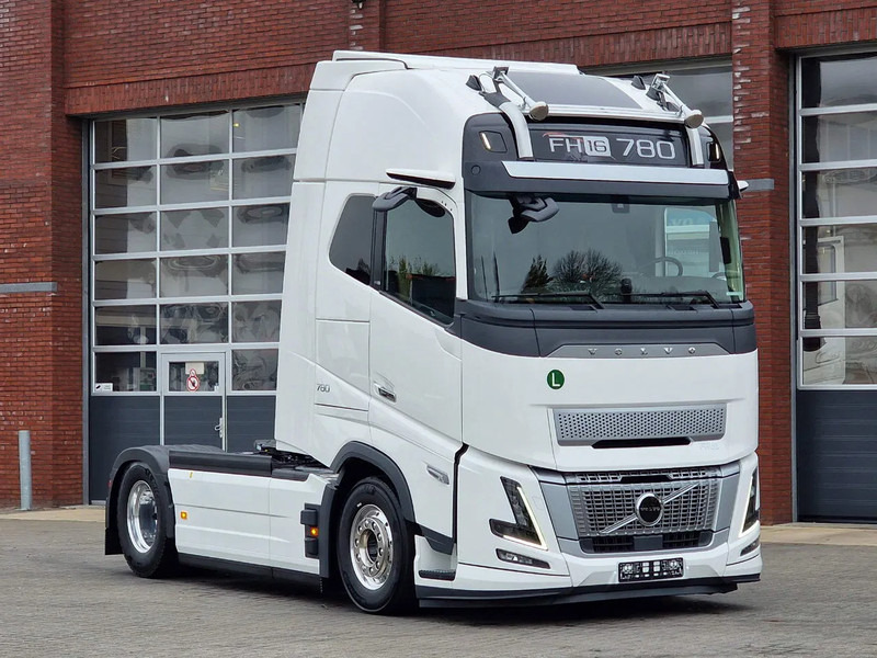 Volvo FH 16 780 Aero Globetrotter XL 4x2 - NEW - Full spec - Retarder - Full air - 2x tank - Sadulveok: pilt 1 Volvo FH 16 780 Aero Globetrotter XL 4x2 - NEW - Full spec - Retarder - Full air - 2x tank - Sadulveok: pilt 1