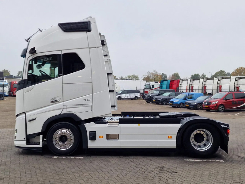 Volvo FH 16 780 Aero Globetrotter XL 4x2 - NEW - Full spec - Retarder - Full air - 2x tank - Sadulveok: pilt 4 Volvo FH 16 780 Aero Globetrotter XL 4x2 - NEW - Full spec - Retarder - Full air - 2x tank - Sadulveok: pilt 4