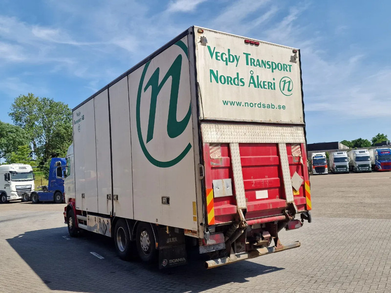 Scania R500 V8 Highline 6x2*4 - Box with side doors - Loadlift - Manual gearbox with retarder - Full air - Steering axle - Kasti veoauto: pilt 5 Scania R500 V8 Highline 6x2*4 - Box with side doors - Loadlift - Manual gearbox with retarder - Full air - Steering axle - Kasti veoauto: pilt 5