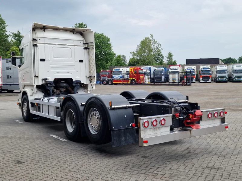 Scania R580 V8 Highline 6x2*4 - Chassis - Retarder - Steering axle - 410 WB - Custom interior - Full air - Kabiinišassiiga veoauto: pilt 5 Scania R580 V8 Highline 6x2*4 - Chassis - Retarder - Steering axle - 410 WB - Custom interior - Full air - Kabiinišassiiga veoauto: pilt 5