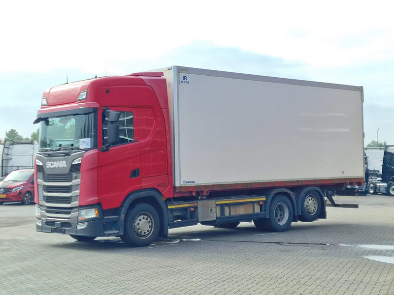 Scania S500 NGS Highline 6x2 - BDF - Full air - Loadlift - Box - Navi - Retarder - Konteinerveduk/ Tõstukiga veoauto: pilt 3 Scania S500 NGS Highline 6x2 - BDF - Full air - Loadlift - Box - Navi - Retarder - Konteinerveduk/ Tõstukiga veoauto: pilt 3