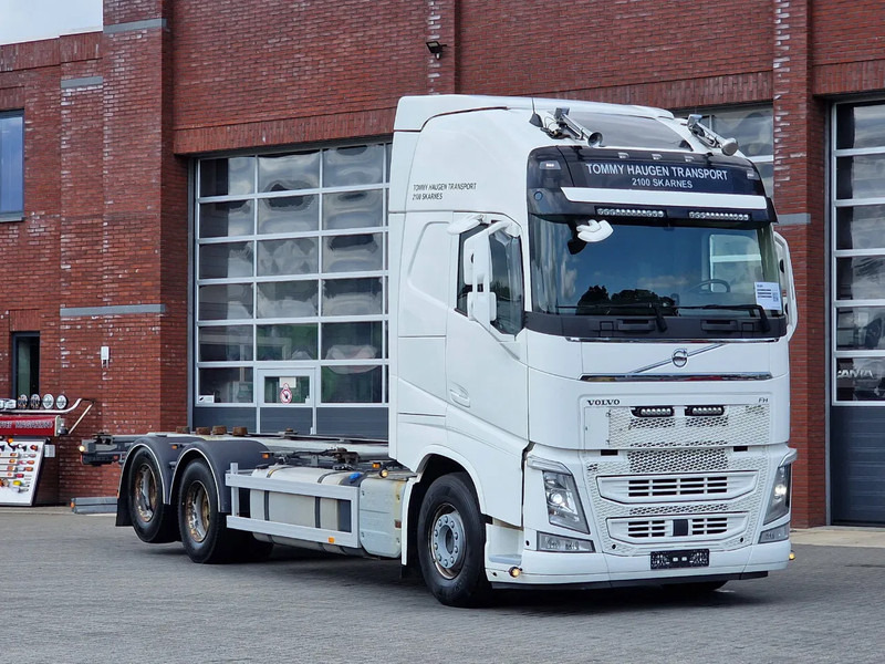 Volvo FH 13.500 Globetrotter XL 6x2 - BDF - Retarder - I parkcool - Full air - 4.90 WB - Konteinerveduk/ Tõstukiga veoauto: pilt 1 Volvo FH 13.500 Globetrotter XL 6x2 - BDF - Retarder - I parkcool - Full air - 4.90 WB - Konteinerveduk/ Tõstukiga veoauto: pilt 1