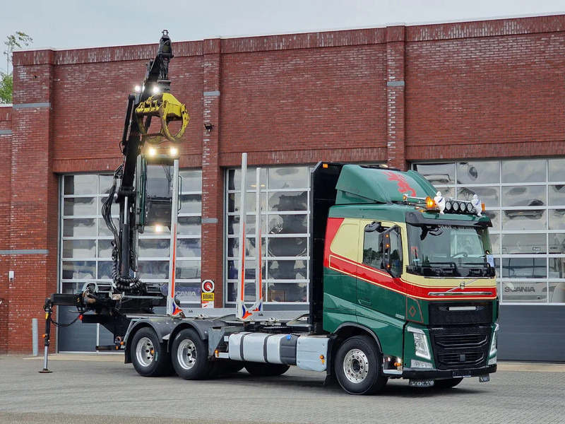 Volvo FH 13.540 6x4 - HIAB / Loglift F125Z 80 Crane - Krane - Grua year 2019 - Metsaveok, Kraanaga veoauto: pilt 1 Volvo FH 13.540 6x4 - HIAB / Loglift F125Z 80 Crane - Krane - Grua year 2019 - Metsaveok, Kraanaga veoauto: pilt 1