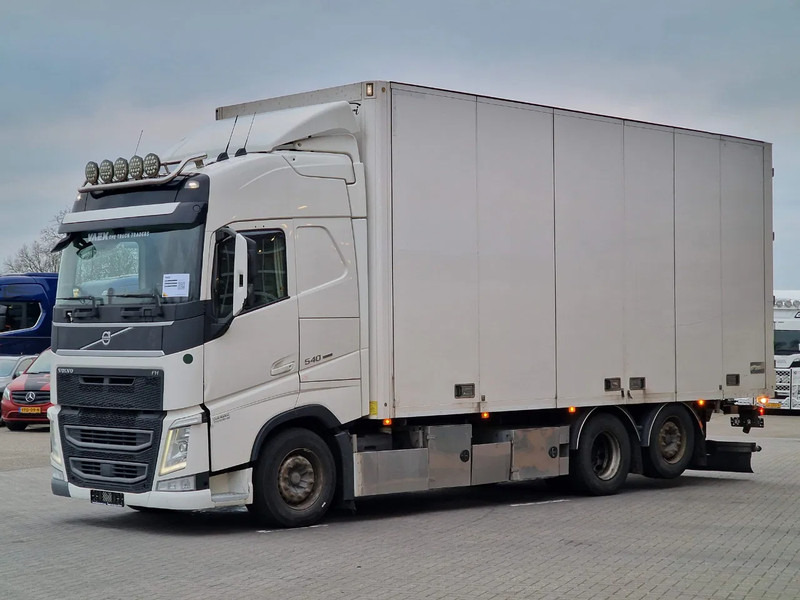 Volvo FH 13.540 Globetrotter 6x2 - Closed box with sidedoors - Full air - Leather - Kasti veoauto: pilt 3 Volvo FH 13.540 Globetrotter 6x2 - Closed box with sidedoors - Full air - Leather - Kasti veoauto: pilt 3