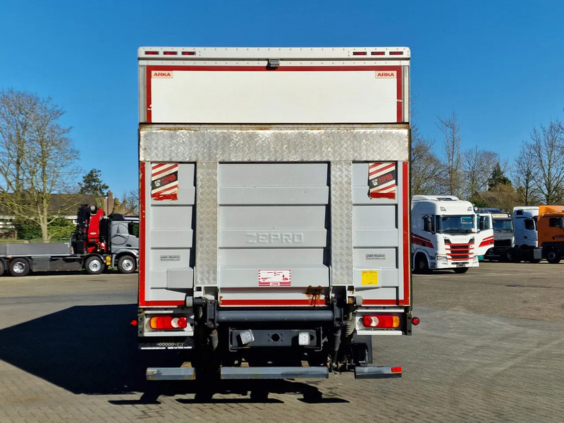 Volvo FL 250 4x2 Box truck, loading lift, 12T liising Volvo FL 250 4x2 Box truck, loading lift, 12T: pilt 8