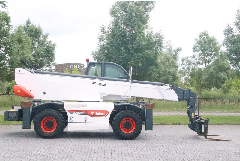 Bobcat TR 50.250 | JIB WINCH | FORKS | ELECTRICALLY OPERABLE 380V - Teleskooplaadur: pilt 4 Bobcat TR 50.250 | JIB WINCH | FORKS | ELECTRICALLY OPERABLE 380V - Teleskooplaadur: pilt 4