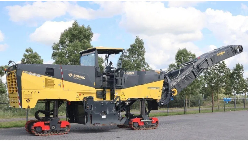 Bomag BM 2200/75 | COLD PLANER | NEW CONDITION! - Asfaldimasin: pilt 5 Bomag BM 2200/75 | COLD PLANER | NEW CONDITION! - Asfaldimasin: pilt 5