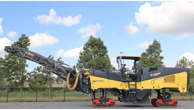 Bomag BM 2200/75 | COLD PLANER | NEW CONDITION! - Asfaldimasin: pilt 1 Bomag BM 2200/75 | COLD PLANER | NEW CONDITION! - Asfaldimasin: pilt 1