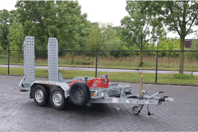Brian James DIGGER PLANT 2700 KG | TANDEM AXLE | MACHINE TRANSPORT - Platvormhaagis/ Madelhaagis: pilt 5 Brian James DIGGER PLANT 2700 KG | TANDEM AXLE | MACHINE TRANSPORT - Platvormhaagis/ Madelhaagis: pilt 5
