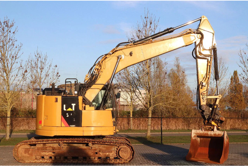 Caterpillar 325 F LCR | ROTOTILT | BUCKET | GPS PREPARED - Lintekskavaator: pilt 4 Caterpillar 325 F LCR | ROTOTILT | BUCKET | GPS PREPARED - Lintekskavaator: pilt 4