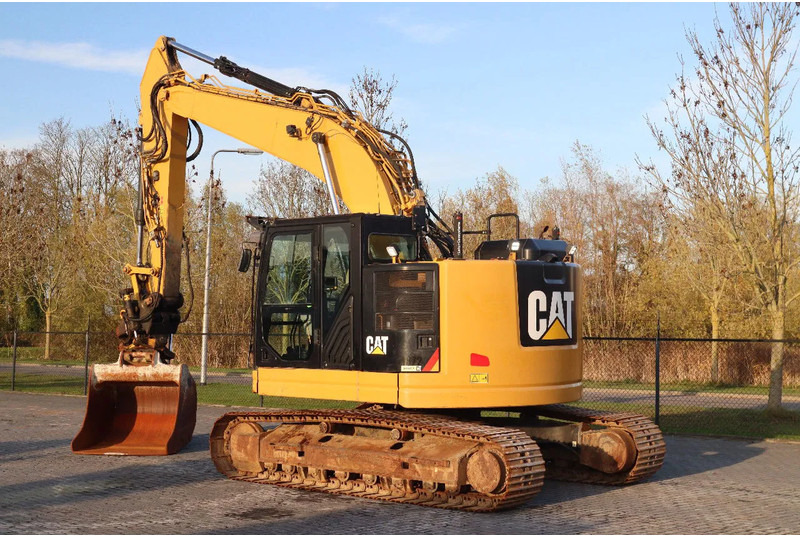 Caterpillar 325 F LCR | ROTOTILT | BUCKET | GPS PREPARED - Lintekskavaator: pilt 3 Caterpillar 325 F LCR | ROTOTILT | BUCKET | GPS PREPARED - Lintekskavaator: pilt 3