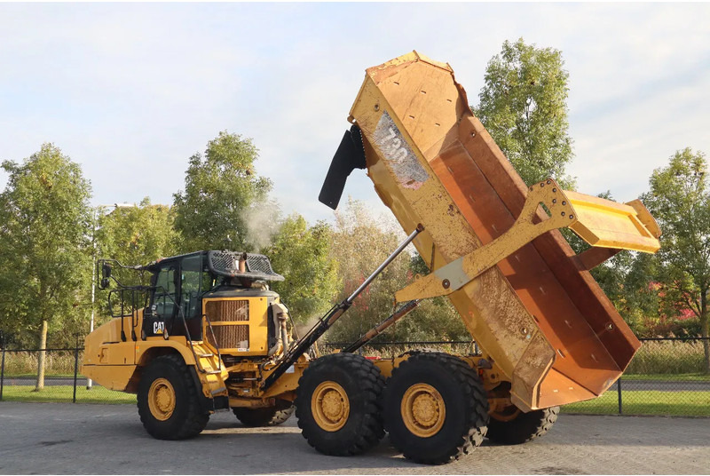 Caterpillar 730 04A | TAILGATE | LOW HO - Liigendkallur: pilt 3 Caterpillar 730 04A | TAILGATE | LOW HO - Liigendkallur: pilt 3