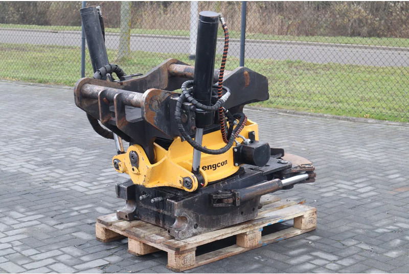 Engcon S80 | KM80 | GRIPPER | AUX HYDR. | GOOD CONDITION - Kallutav pöördpea - Ehitusmasinad: pilt 5 Engcon S80 | KM80 | GRIPPER | AUX HYDR. | GOOD CONDITION - Kallutav pöördpea - Ehitusmasinad: pilt 5