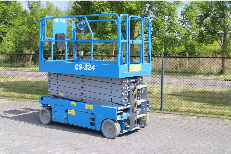 Genie GS-3246 | 12 METER | 318 KG - Käärlift: pilt 2 Genie GS-3246 | 12 METER | 318 KG - Käärlift: pilt 2