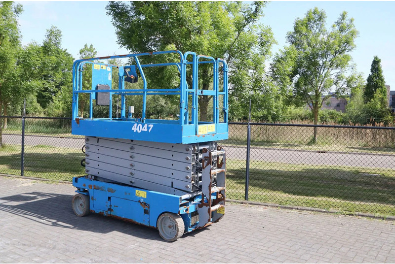 Genie GS-4047 | 14 METER | 350 KG - Käärlift: pilt 2 Genie GS-4047 | 14 METER | 350 KG - Käärlift: pilt 2