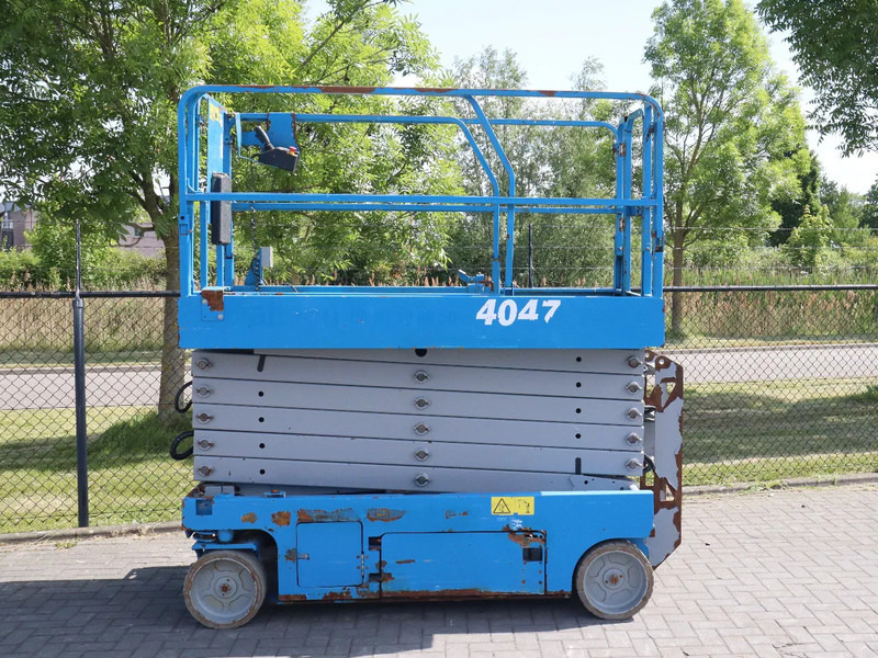 Genie GS-4047 | 14 METER | 350 KG - Käärlift: pilt 1 Genie GS-4047 | 14 METER | 350 KG - Käärlift: pilt 1