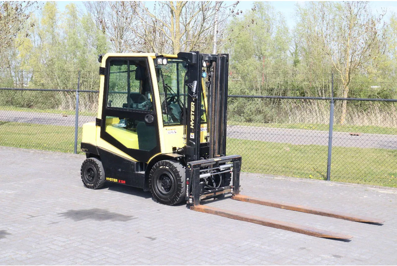Hyster H2.5 A | BOOM SUSPENSION | SIDESHIFT | FORK EXTENTIONS | FORK POSITIONERS - Diiseltõstuk: pilt 5 Hyster H2.5 A | BOOM SUSPENSION | SIDESHIFT | FORK EXTENTIONS | FORK POSITIONERS - Diiseltõstuk: pilt 5