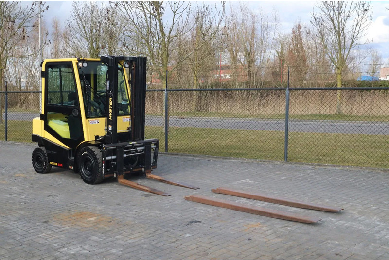 Hyster H2.5 A | BOOM SUSPENSION | SIDESHIFT | FORK EXTENTIONS | FORK POSITIONERS - Diiseltõstuk: pilt 5 Hyster H2.5 A | BOOM SUSPENSION | SIDESHIFT | FORK EXTENTIONS | FORK POSITIONERS - Diiseltõstuk: pilt 5