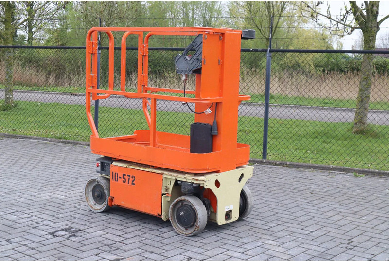 JLG 1230 ES | 5.6 METER | 230 KG - Platvorm: pilt 3 JLG 1230 ES | 5.6 METER | 230 KG - Platvorm: pilt 3