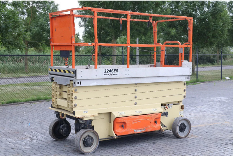 JLG 3246 ES | 12 METER | 320 KG - Käärlift: pilt 2 JLG 3246 ES | 12 METER | 320 KG - Käärlift: pilt 2