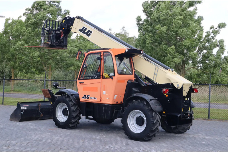 JLG 3614 RS | HYDR. FORKS | BUCKET | LOW HOURS - Teleskooplaadur: pilt 3 JLG 3614 RS | HYDR. FORKS | BUCKET | LOW HOURS - Teleskooplaadur: pilt 3