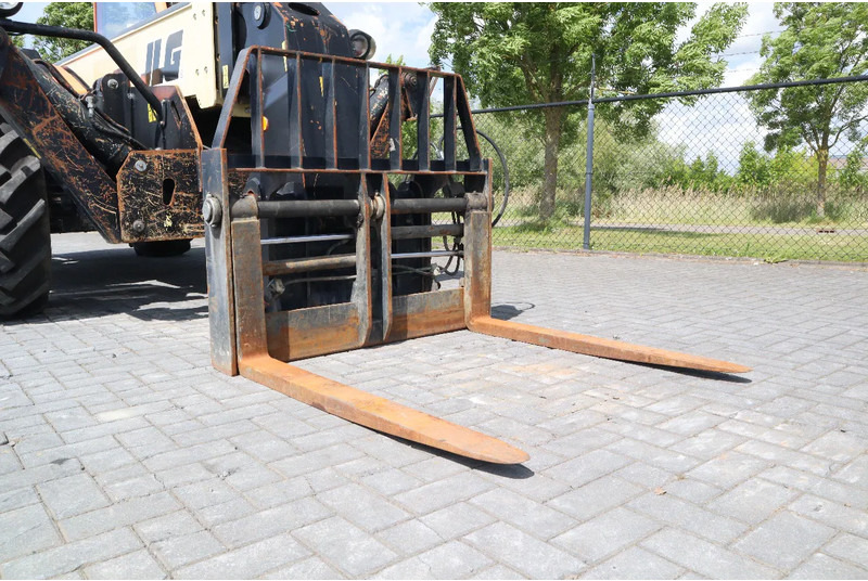 Teleskooplaadur JLG 3614 RS | HYDR. FORKS | BUCKET | LOW HOURS: pilt 13