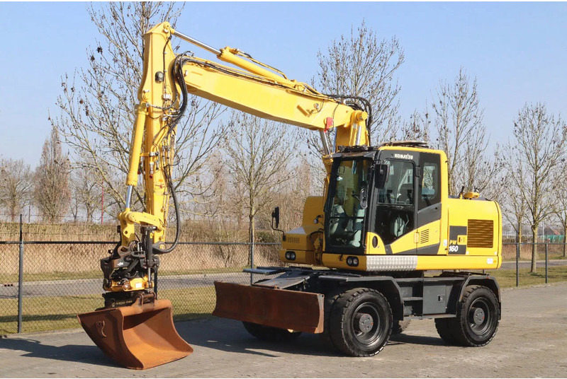 Komatsu PW160-11 | ENGCON TILTROTATOR | BUCKET | TRAILER HYDR. - Ratastel ekskavaator: pilt 2 Komatsu PW160-11 | ENGCON TILTROTATOR | BUCKET | TRAILER HYDR. - Ratastel ekskavaator: pilt 2