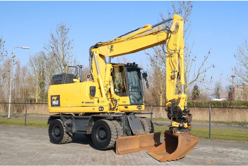 Komatsu PW160-11 | ENGCON TILTROTATOR | BUCKET | TRAILER HYDR. - Ratastel ekskavaator: pilt 5 Komatsu PW160-11 | ENGCON TILTROTATOR | BUCKET | TRAILER HYDR. - Ratastel ekskavaator: pilt 5