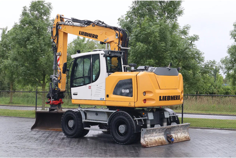 Liebherr A916 LITRONIC | ROTOTILT | BUCKET | DOZERBLADE - Ratastel ekskavaator: pilt 3 Liebherr A916 LITRONIC | ROTOTILT | BUCKET | DOZERBLADE - Ratastel ekskavaator: pilt 3
