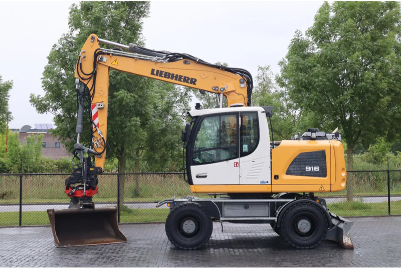 Liebherr A916 LITRONIC | ROTOTILT | BUCKET | DOZERBLADE - Ratastel ekskavaator: pilt 1 Liebherr A916 LITRONIC | ROTOTILT | BUCKET | DOZERBLADE - Ratastel ekskavaator: pilt 1