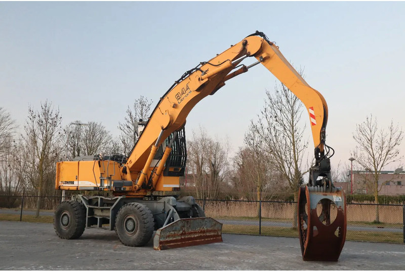 Liebherr A944 B HD | LOG GRAPPLE | HOLZGREIFER | TIMBER - Jäätme-/ Tööstuslik käitleja: pilt 5 Liebherr A944 B HD | LOG GRAPPLE | HOLZGREIFER | TIMBER - Jäätme-/ Tööstuslik käitleja: pilt 5