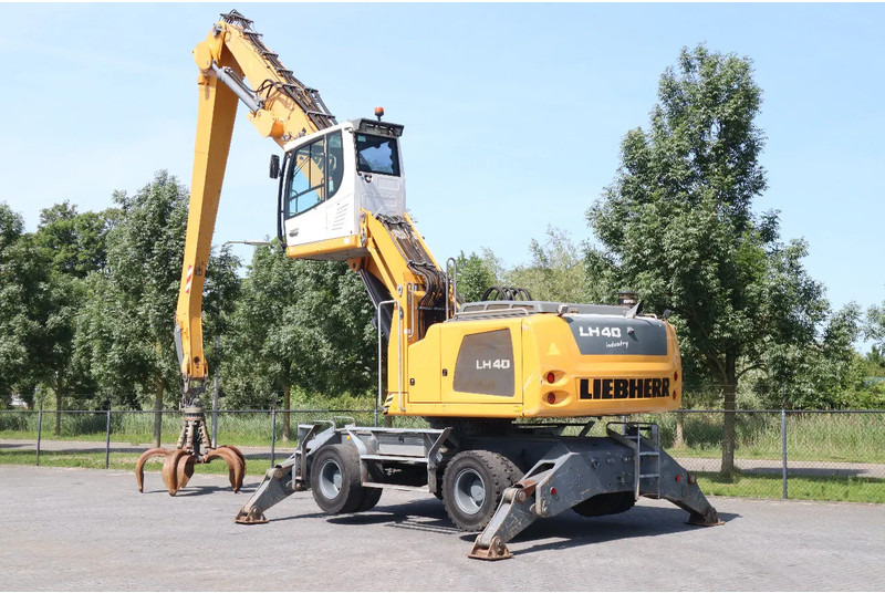 Liebherr LH 40 M LITRONIC | GRAB | QUICK COUPLER | 16 METER - Jäätme-/ Tööstuslik käitleja: pilt 3 Liebherr LH 40 M LITRONIC | GRAB | QUICK COUPLER | 16 METER - Jäätme-/ Tööstuslik käitleja: pilt 3