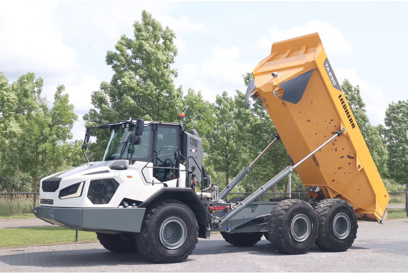 Liebherr TA230 | TAILGATE | GOOD CONDITION - Liigendkallur: pilt 2 Liebherr TA230 | TAILGATE | GOOD CONDITION - Liigendkallur: pilt 2