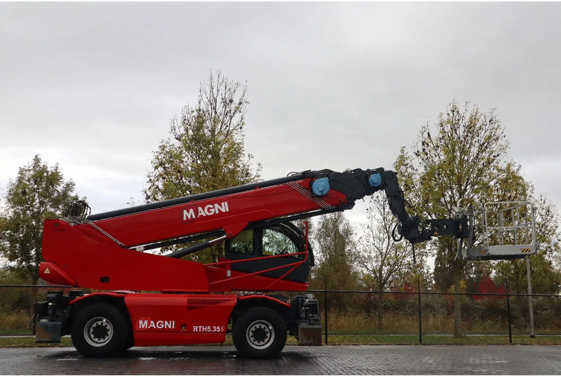 MAGNI RTH 5.35 S-M/C | WORKING PLATFORM | REMOTE | GOOD CONDITION - Teleskooplaadur: pilt 4 MAGNI RTH 5.35 S-M/C | WORKING PLATFORM | REMOTE | GOOD CONDITION - Teleskooplaadur: pilt 4