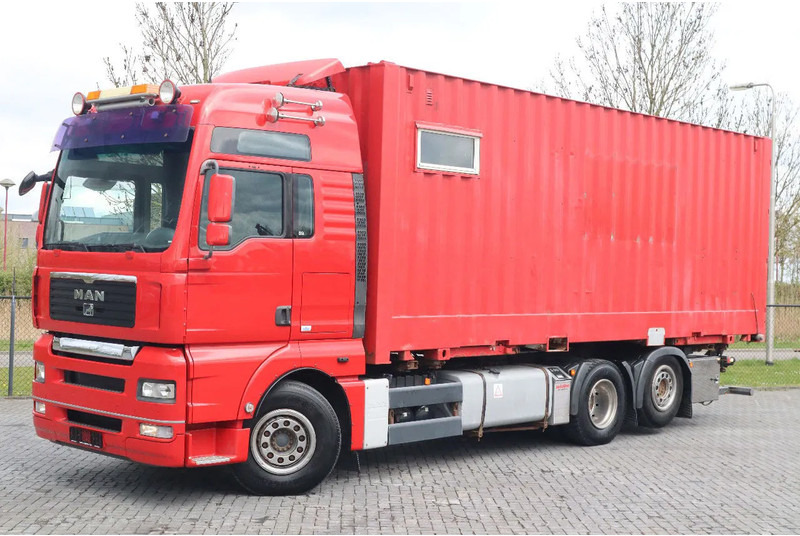 MAN TGA 26.480 | 6X2 | RETARDER | BDF | MOBILE WORKSHOP - Konteinerveduk/ Tõstukiga veoauto: pilt 1 MAN TGA 26.480 | 6X2 | RETARDER | BDF | MOBILE WORKSHOP - Konteinerveduk/ Tõstukiga veoauto: pilt 1