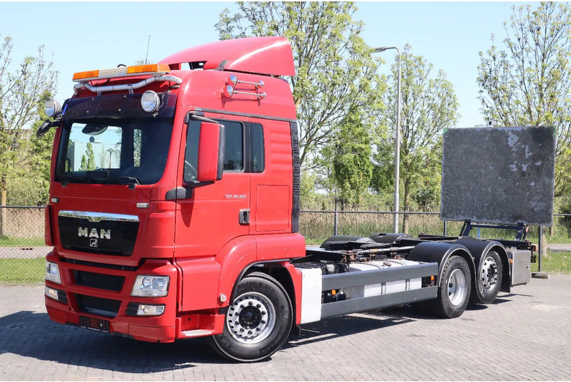 MAN TGS 26.360 | 6X2 | BDF | ONLY 80.000 KM! | EURO 5 - Konteinerveduk/ Tõstukiga veoauto: pilt 1 MAN TGS 26.360 | 6X2 | BDF | ONLY 80.000 KM! | EURO 5 - Konteinerveduk/ Tõstukiga veoauto: pilt 1