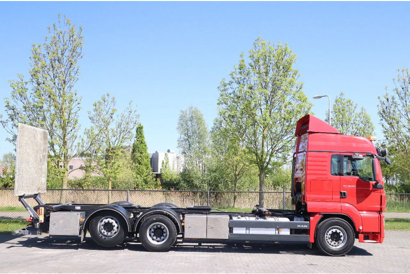 MAN TGS 26.360 | 6X2 | BDF | ONLY 80.000 KM! | EURO 5 - Kabiinišassiiga veoauto: pilt 3 MAN TGS 26.360 | 6X2 | BDF | ONLY 80.000 KM! | EURO 5 - Kabiinišassiiga veoauto: pilt 3