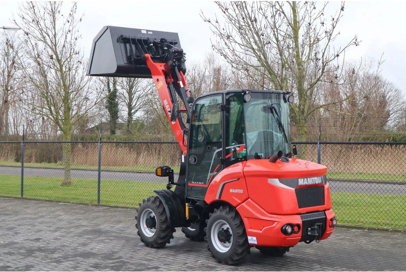 Manitou MLA 4-50 H | BUCKET | QUICK COUPLER | NEW UNUSED - Rataslaadur: pilt 3 Manitou MLA 4-50 H | BUCKET | QUICK COUPLER | NEW UNUSED - Rataslaadur: pilt 3