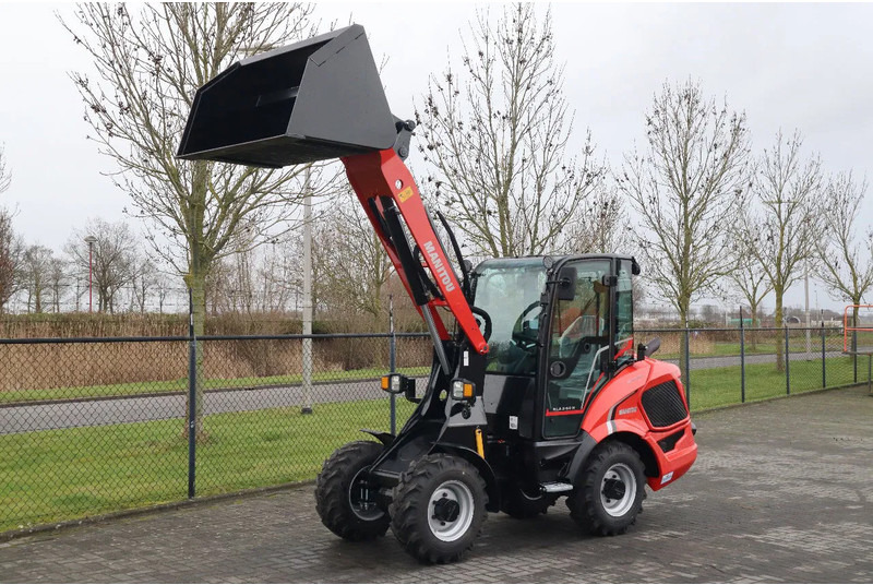 Manitou MLA 5-50 H | BUCKET | QUICK COUPLER | NEW UNUSED - Rataslaadur: pilt 2 Manitou MLA 5-50 H | BUCKET | QUICK COUPLER | NEW UNUSED - Rataslaadur: pilt 2