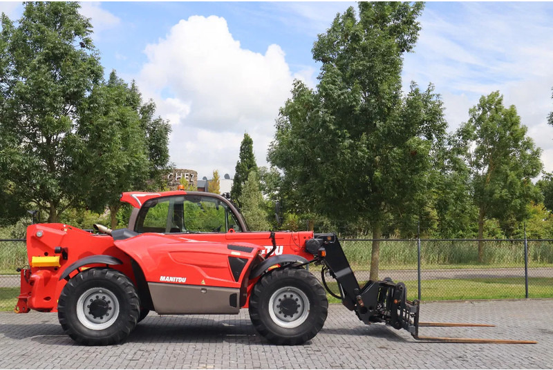 Manitou MLT 960 | SWING HYDR. QUICK COUPLER | HYDR. FORKS | BUCKET - Teleskooplaadur: pilt 4 Manitou MLT 960 | SWING HYDR. QUICK COUPLER | HYDR. FORKS | BUCKET - Teleskooplaadur: pilt 4
