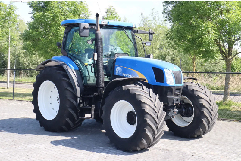 New Holland TS135A | 40 KM/H | 4X4 | SUPERSTEER - Traktor: pilt 5 New Holland TS135A | 40 KM/H | 4X4 | SUPERSTEER - Traktor: pilt 5