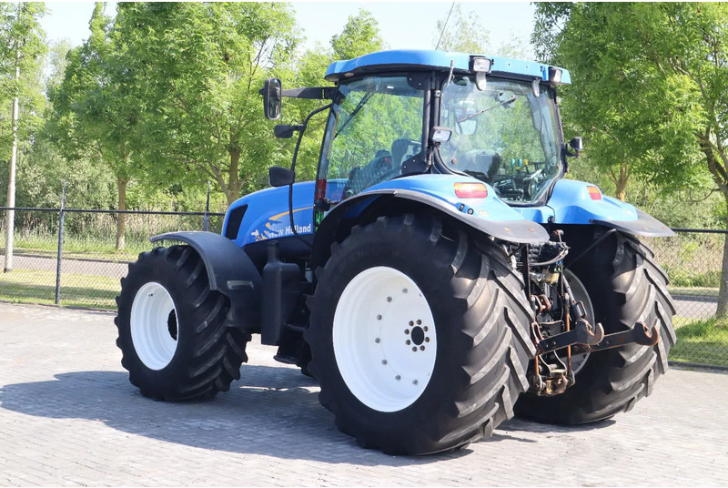 New Holland TS135A | 40 KM/H | 4X4 | SUPERSTEER - Traktor: pilt 3 New Holland TS135A | 40 KM/H | 4X4 | SUPERSTEER - Traktor: pilt 3